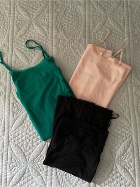Set of 3 Women's Cami Tanks - Green, Blush & Black - Size M Ann Taylor